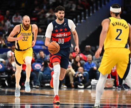 沃克空砍21+14+7 奇才7人得分上双胜步行者